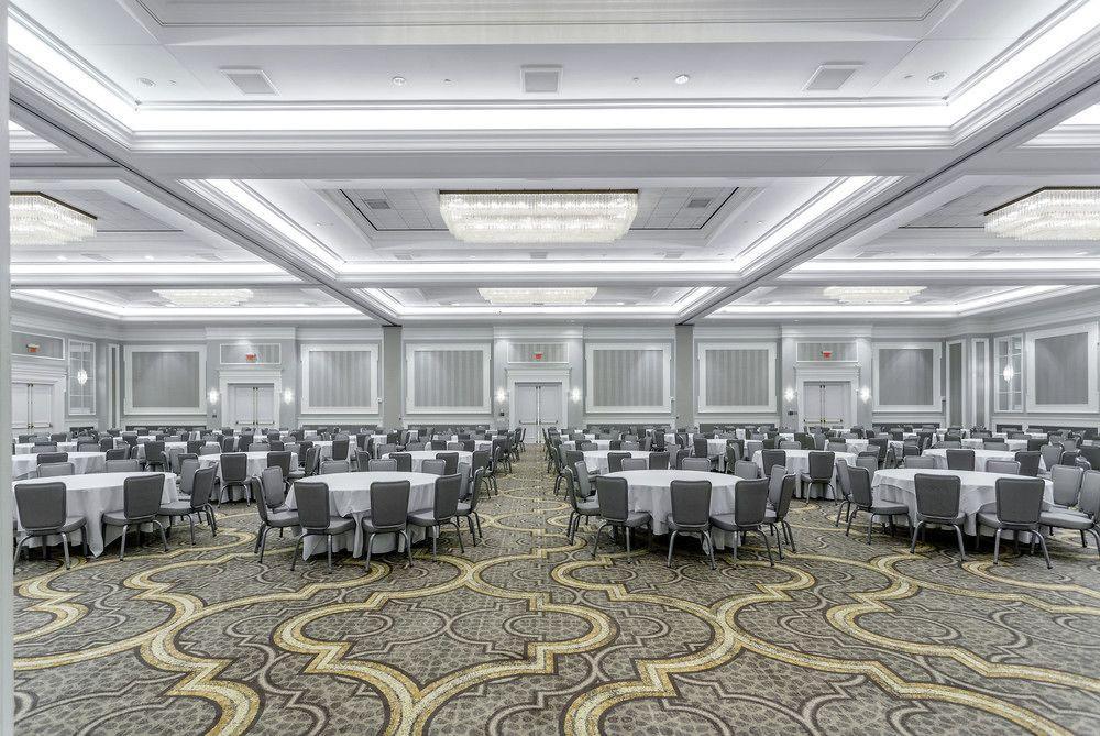 Hilton Columbus At Easton Hotel Exterior photo